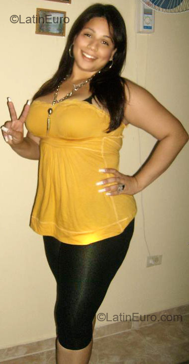 Date this funny Dominican Republic girl Milizen from Santiago DO82