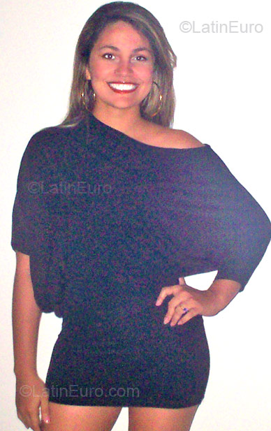 Date this exotic Colombia girl Flavia from Barranquilla CO94