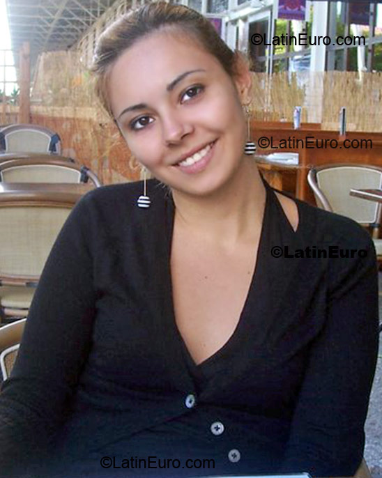 Date this funny Brazil girl Renata from Londrina BR124