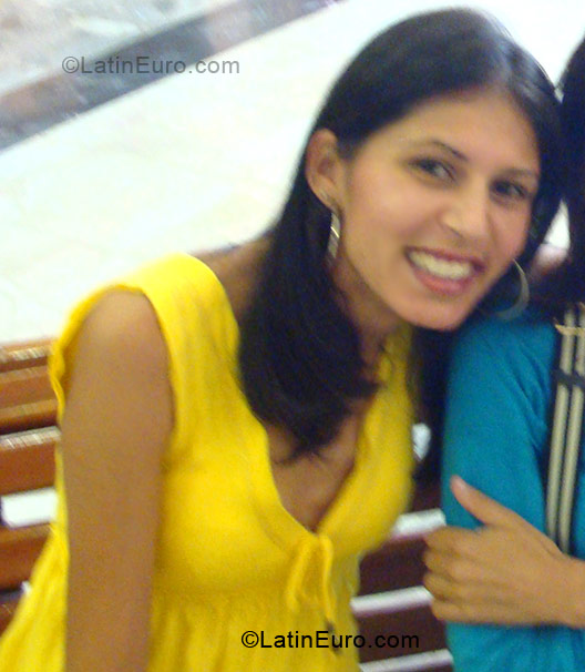 Date this delightful Brazil girl Patricia Oliveira from Jundiai BR249