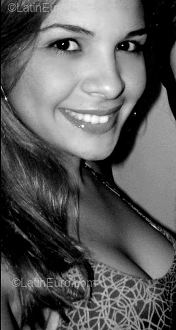 Date this fun Brazil girl Ana Beatriz from Nazare Da Mata BR330