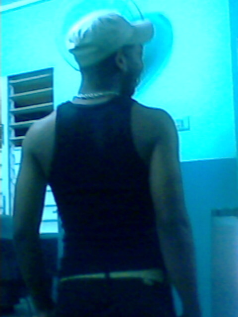 Date this athletic Dominican Republic man Homosexual from Santiago DO279
