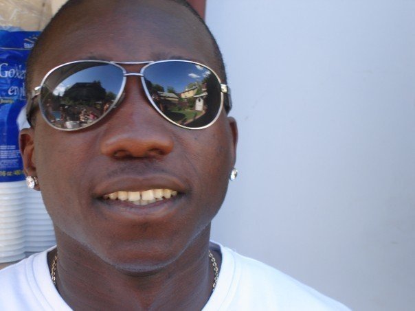 Date this happy Canada man Jmoney from Toronto CA31