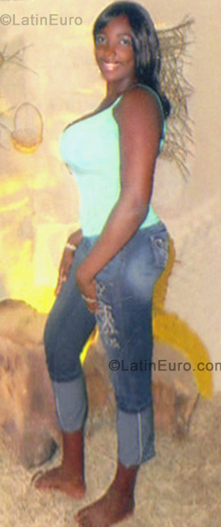 Date this tall Colombia girl Marta from Cali CO335