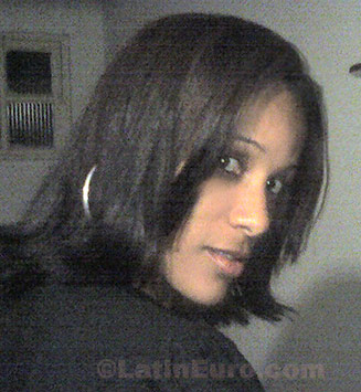 Date this charming Brazil girl Camila from Rio De Janeiro BR710