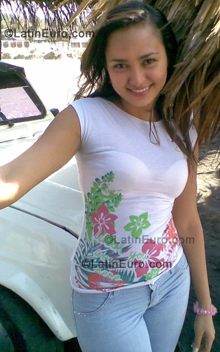 Date this young Colombia girl Johanna from Barranquilla CO532
