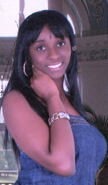 Date this nice looking Colombia girl Tati from Cali CO549