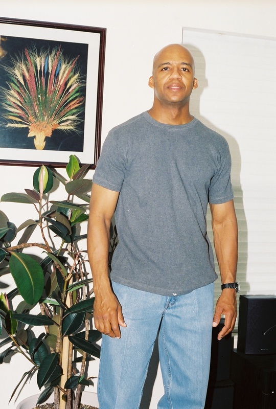 Date this lovely United States man Kelvin from Hampton US1819