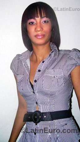 Date this funny Dominican Republic girl Adelaida from  DO648