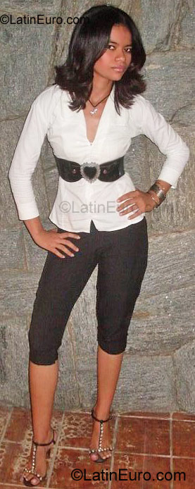Date this pretty Brazil girl Rosiane from Fortaleza BR880