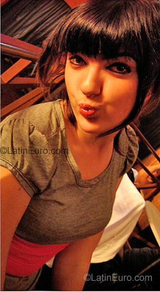 Date this cute Brazil girl Mel from Sao Borja BR908