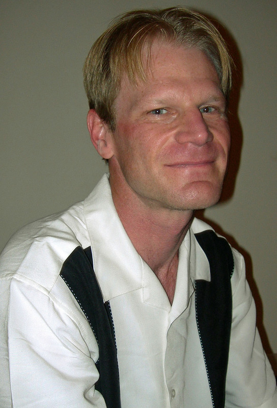 Date this attractive United States man Fitdoc from Logan US2333