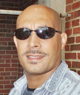 Date this georgeous United States man Aluando from Washington, D.C. US2397