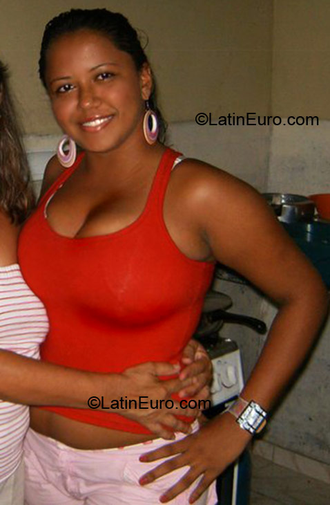 Date this stunning Brazil girl Juliane from Belem BR1140