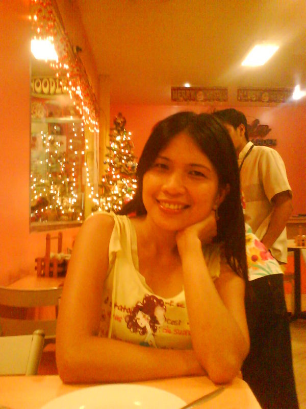 Date this sensual Philippines girl Celeste from Davao City PH49