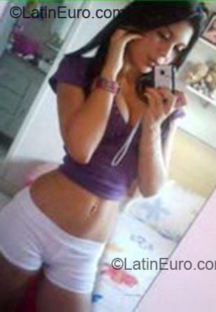 Date this cute Brazil girl Walerya from Imperatriz BR1205