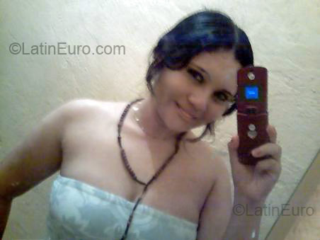 Date this lovely Mexico girl Isis Del Carmen from Salina Cruz MX56