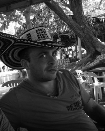 Date this good-looking Colombia man Bokachankla77 from Cali CO1065