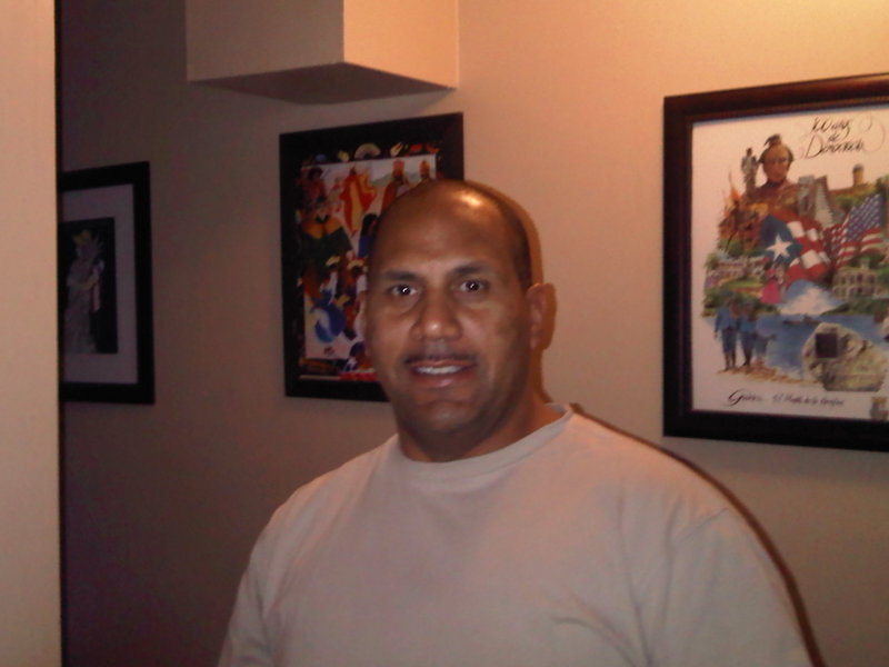 Date this nice looking United States man David from Staten Island US3214