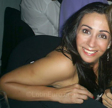 Date this sultry Brazil girl Claudia Marina from Sao Paulo BR1447