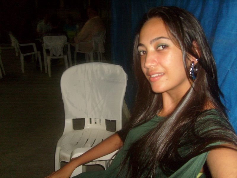 Date this passionate Brazil girl REAPVIEIRA from Uberlandia BR1471