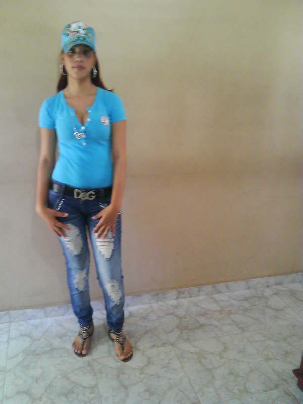 Date this attractive Brazil girl Lora from Dfdf BR1501