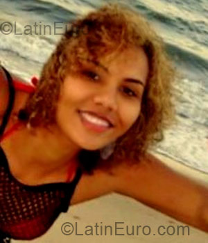 Date this sensual Brazil girl Graziela from Sao Paulo BR1545