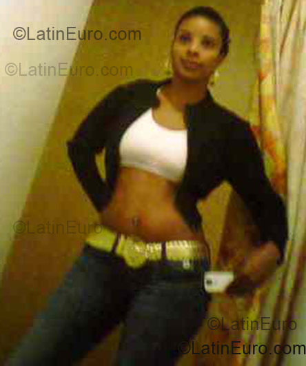 Date this athletic Brazil girl Laura Virginia from Belo Horizonte BR1560