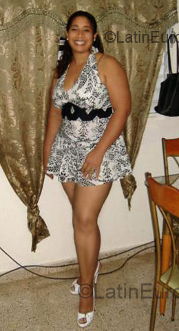 Date this stunning Dominican Republic girl Arodys from Santiago DO1484