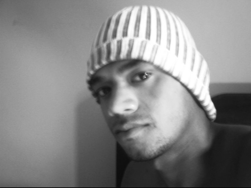 Date this voluptuous Brazil man Caio from Sao Paulo BR1608