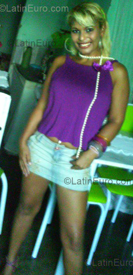 Date this exotic Brazil girl Fracisca Maria from Potengi BR1627