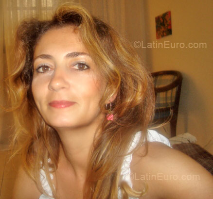 Date this fun Brazil girl Alessandra from Sao Paulo BR1633