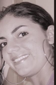 Date this delightful Brazil girl Gabriella from Icapui BR1658