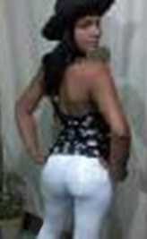Date this voluptuous Dominican Republic girl Danelis from Santo Domingo DO1681