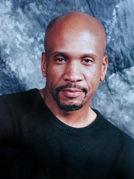 Date this georgeous United States man Baldheadlover45 from Columbus US3942
