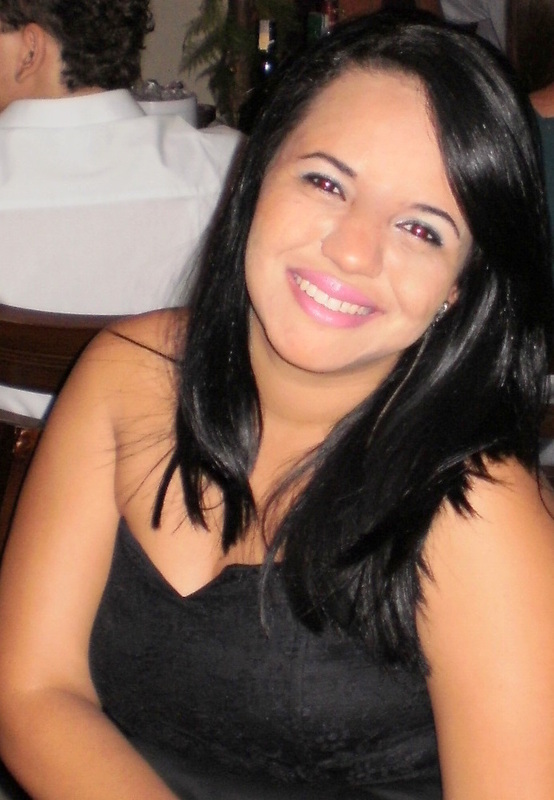 Date this attractive Brazil girl Nanis from Recife BR1783