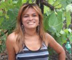 Date this cute Brazil girl Angelafepar from Paraiso Do Tocantins BR1800