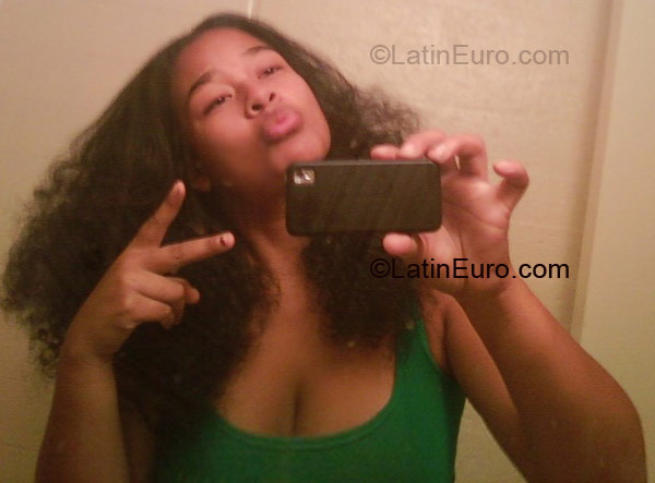 Date this beautiful United States girl Preety_CARAMEL from Phoenix US4417