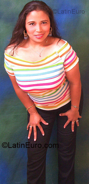 Date this sensual Colombia girl Alba Judith from Bogota CO1783