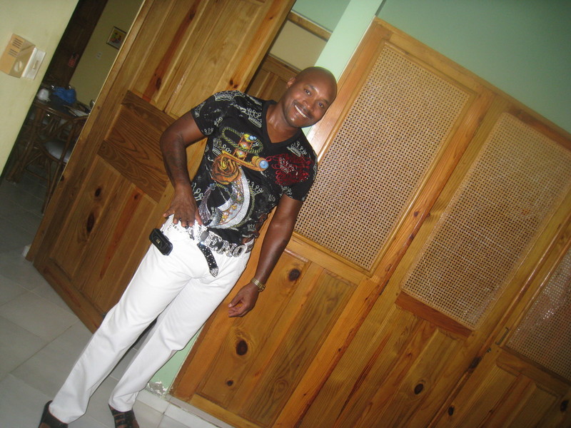 Date this young United States man Chocolatethunde from newark US4520
