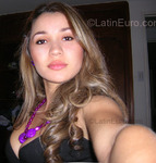 stunning Colombia girl Carolina from Pereira CO5915