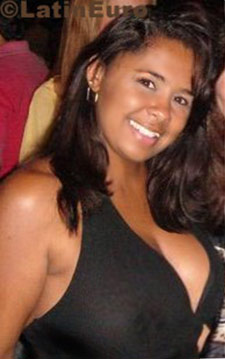 Date this gorgeous Brazil girl Adriana from Rio de Janeiro BR2010