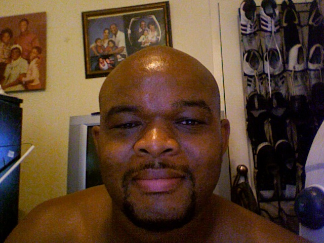 Date this beautiful Dominican Republic man Xzavier from washington DO2415
