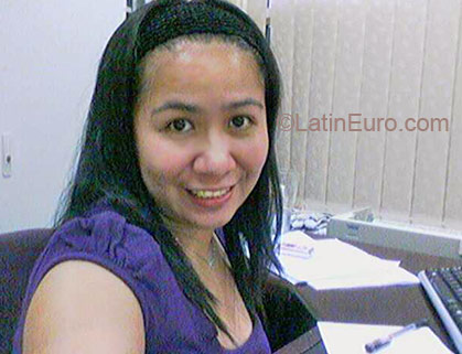 Date this good-looking Philippines girl Ailyn.rs from Manila PH259