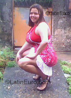 Date this lovely Brazil girl Suellen from Rio De Janeiro BR2087