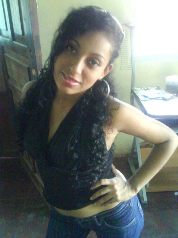 Date this fun Honduras girl Cindy15_cla from San Pedro Sula HN35
