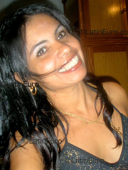 Date this delightful Brazil girl Alessandra from Vila Nova BR2119