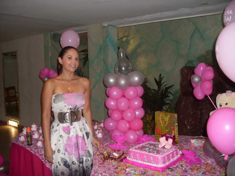 Date this sultry Colombia girl Pequea from Barranquilla CO2317