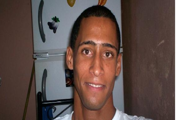 Date this beautiful Dominican Republic man Charlie28659 from Santo Domingo Distrito Nacional DO2807