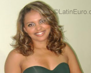 Date this gorgeous Brazil girl Clenilde from Palmas BR2169